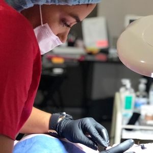 Meet your Posher, Yisela